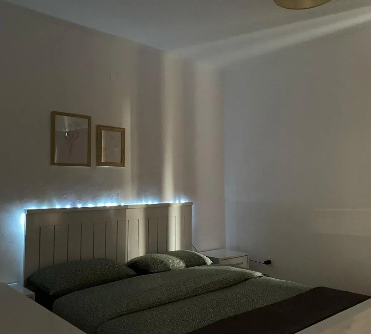 Dea'S Apartment Σαράντα